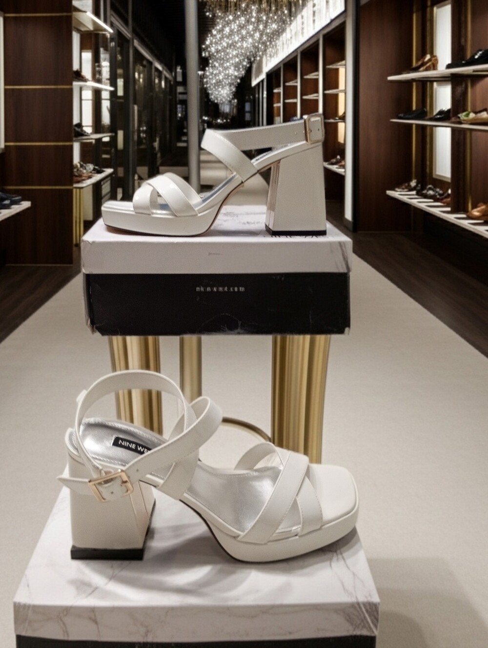 Nine West Tackle White Chunky Block Heel Platform Sandals Size 10